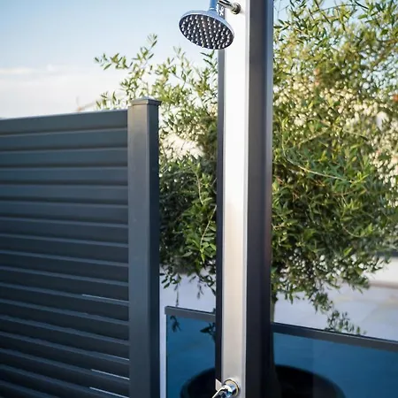 Luxury Apartment- Balcony- Private Rooftop And Jacuzzi- Common Pool Trogir