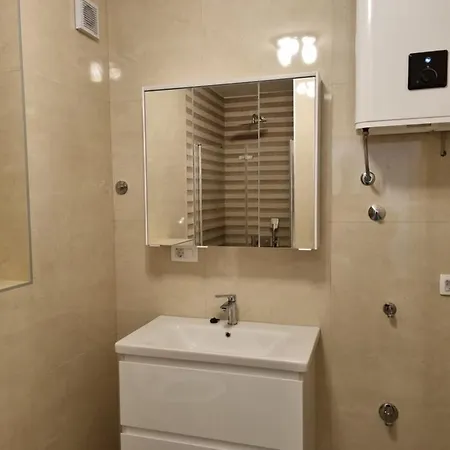 Appartement Luxury Apartment- Balcony- Private Rooftop And Jacuzzi- Common Pool *