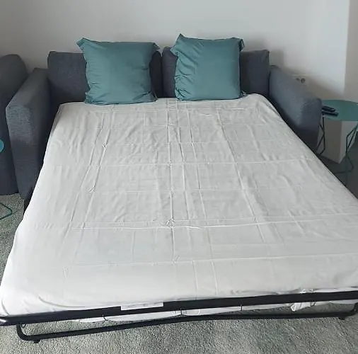 Luxury Apartment- Balcony- Private Rooftop And Jacuzzi- Common Pool