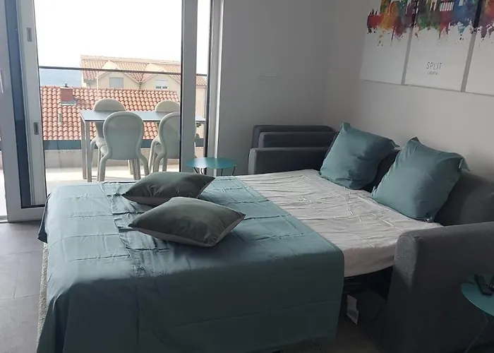 Luxury Apartment- Balcony- Private Rooftop And Jacuzzi- Common Pool * Trogir