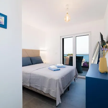 Appartamento Luxury Apartment- Balcony- Private Rooftop And Jacuzzi- Common Pool Traù